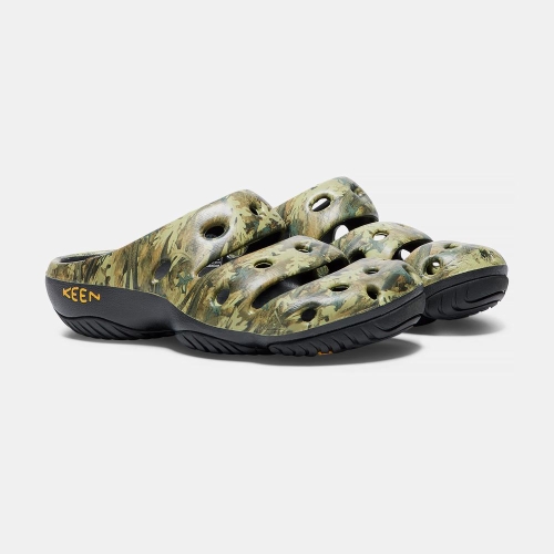 Men's Keen Yogui Arts Sandals Camo | OTE-046297